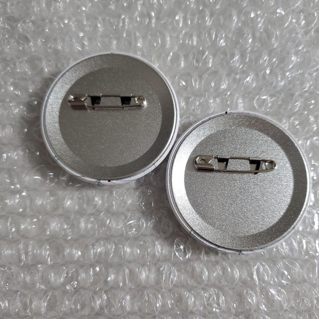 進撃の巨人 WIT STUDIO key:prime 缶バッジ アルミン 2つ - メルカリ