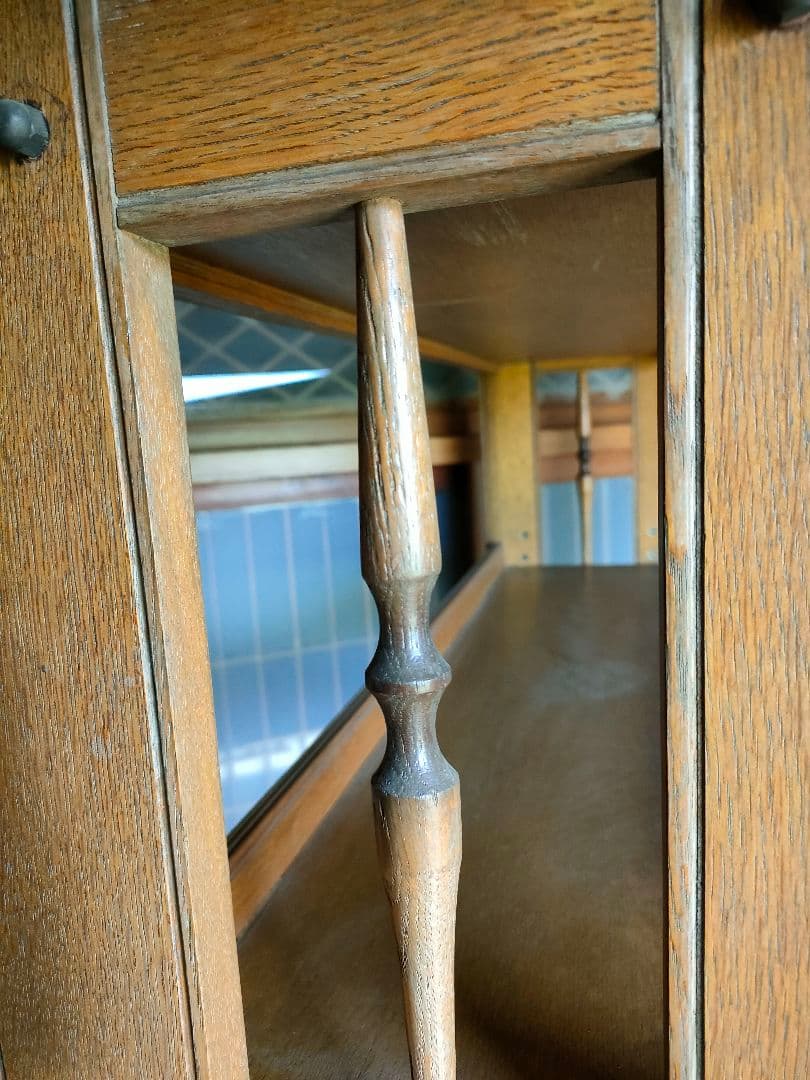 レトロな本棚　横91cm 高さ104cm 奥行26cm　シェルフ　小物置きなど