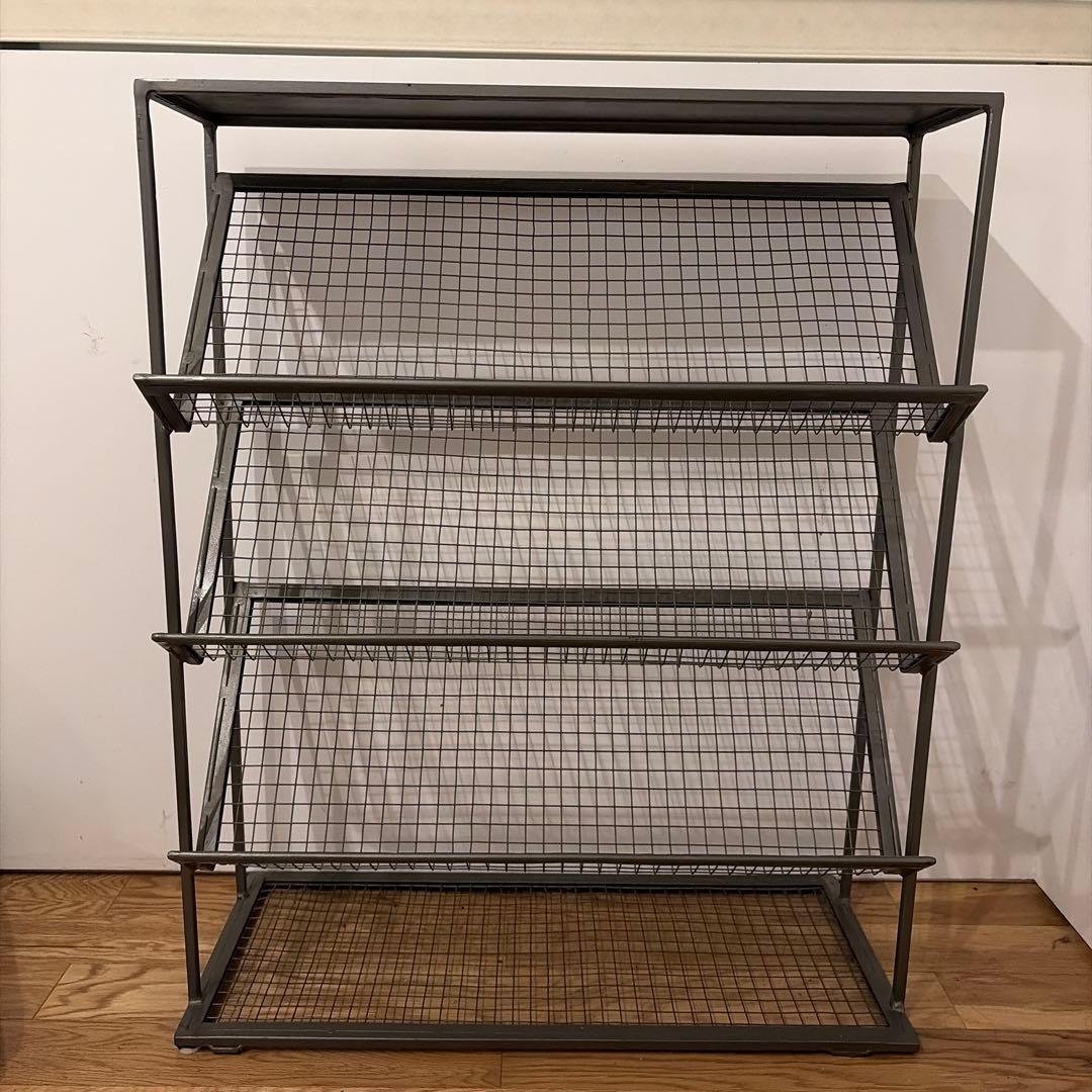 LIFE FURNITURE / アイアンディスプレイマガジンラック