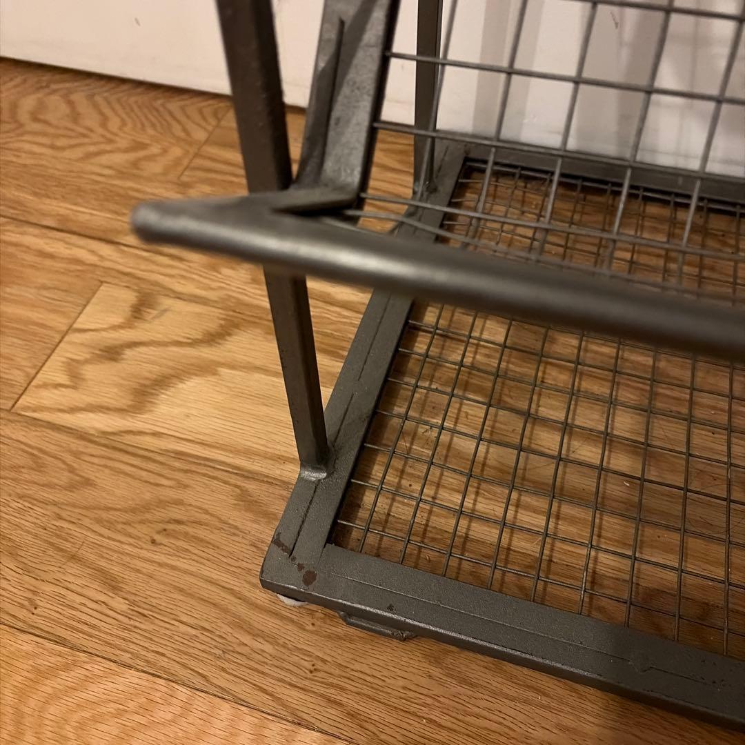 LIFE FURNITURE / アイアンディスプレイマガジンラック