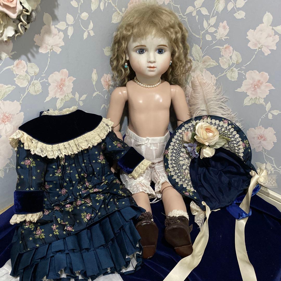 ハンドメイドリプロドール、CーCteiner Chanelle FB18.19