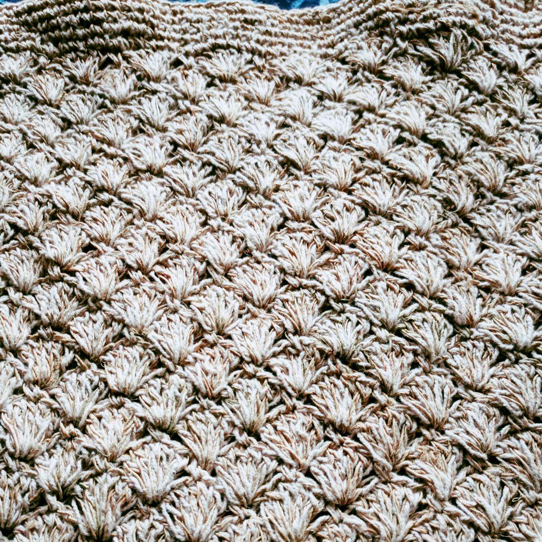 手紡ぎ手編み　麻トートバック　極厚編み　ヘンプ 希少 ハンドメイドバック