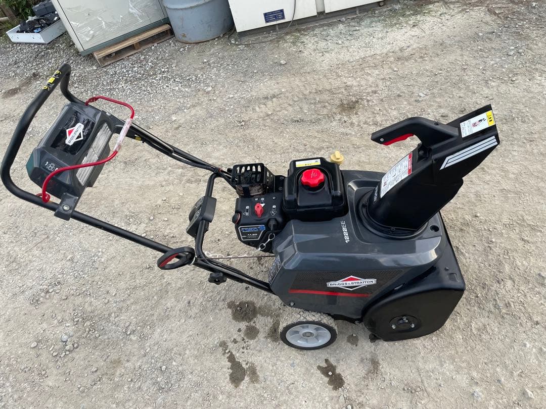 除雪機　Briggs&Stratton 1222EE 電動シュート　小型除雪機