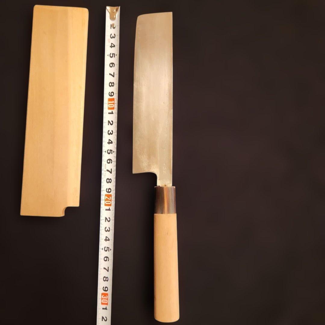 平刃 菜切り包丁 　【極上登録　卍正忠請合　本鍛錬】　木製カバー付き