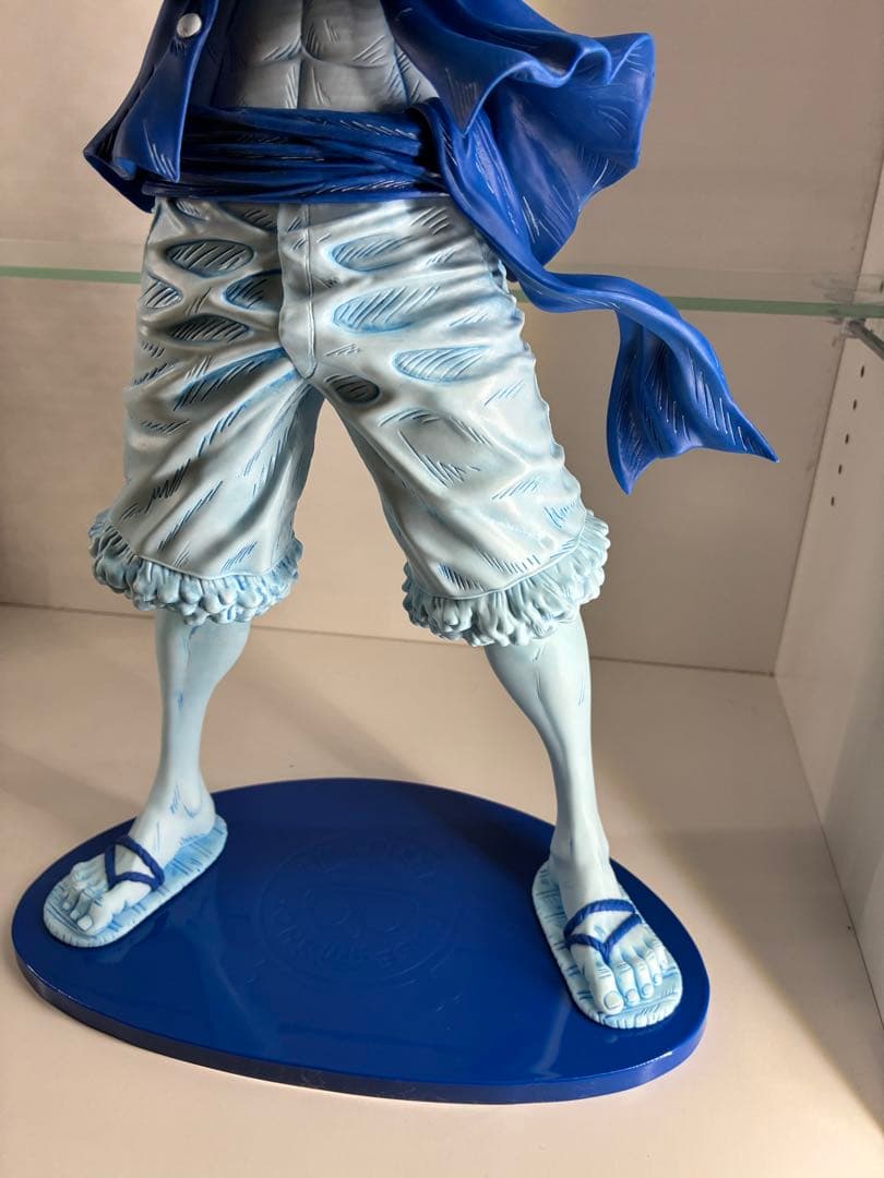 ワンピース　ベースショップくじ　ラストワン　ルフィ　フィギュア