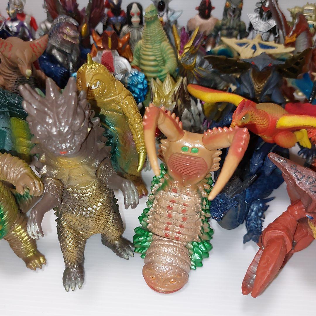 ウルトラマン　怪獣シリーズ　旧ウルトラ怪獣　まとめ売り43体！　　当時物ソフビ