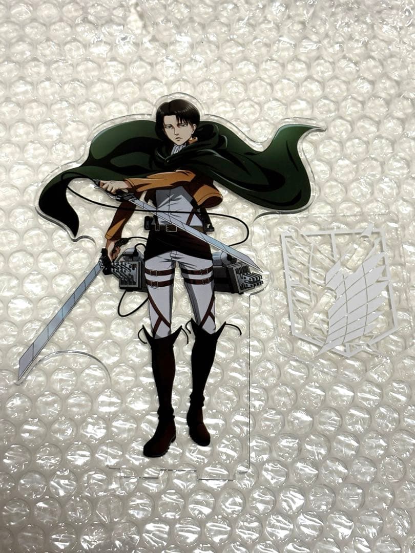 進撃の巨人 アクリルスタンド まるくじ リヴァイ - メルカリ