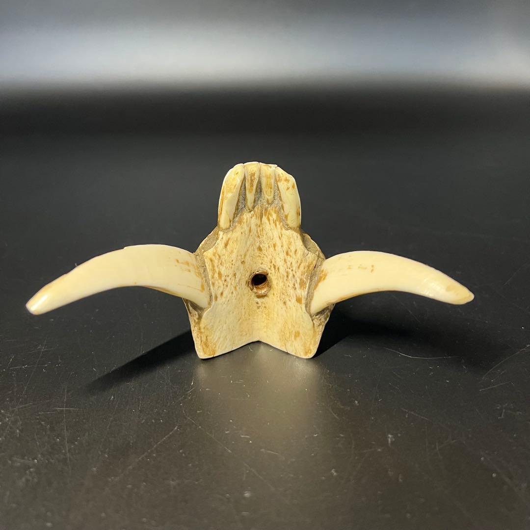 ◎古道具 庵々◎江戸-明治期 獣牙根付□提げ物山伏猟師魔除け呪物