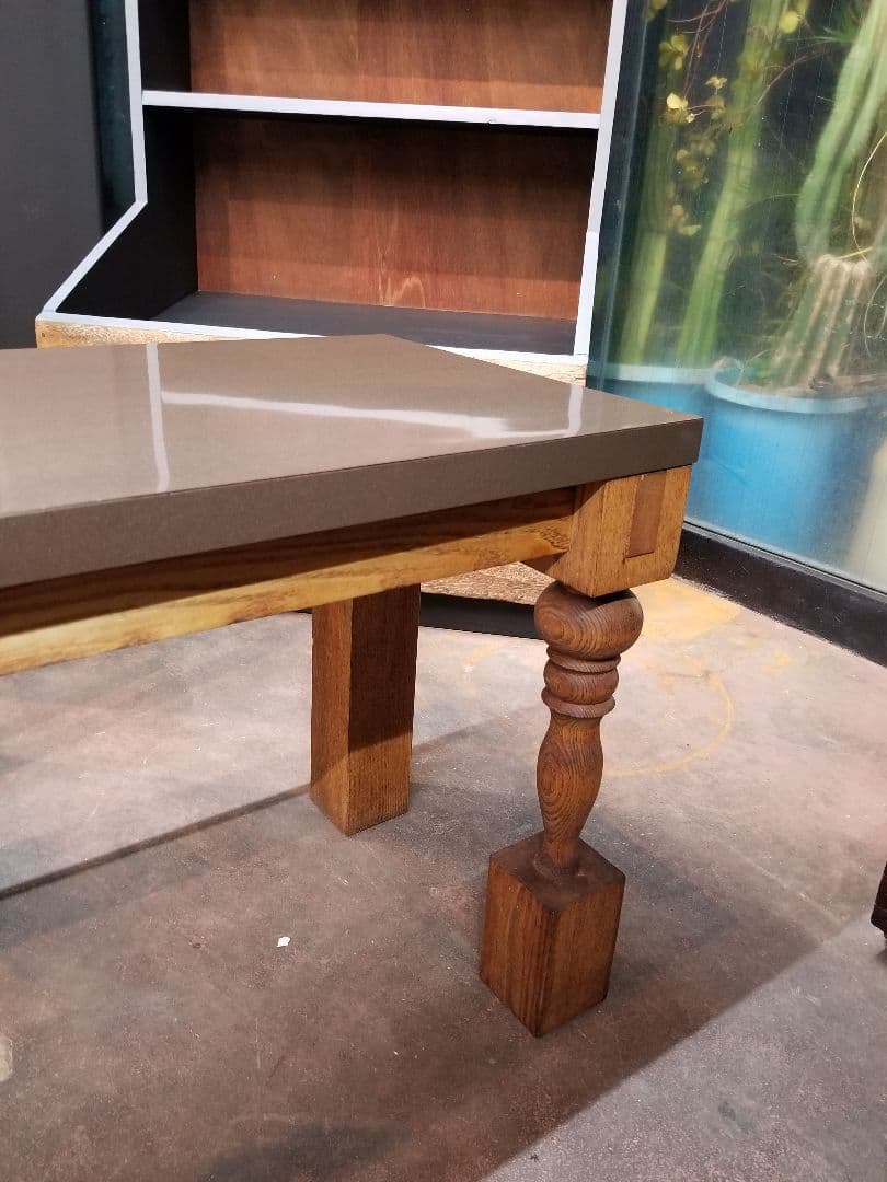 オーダーメイド　アート　スピンドル　レッグス　ロング　サイドボード　テーブル