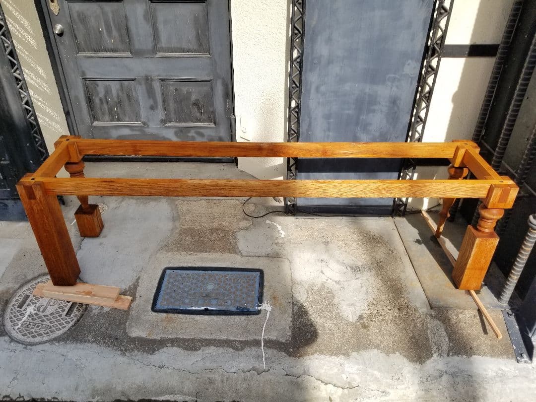 オーダーメイド　アート　スピンドル　レッグス　ロング　サイドボード　テーブル