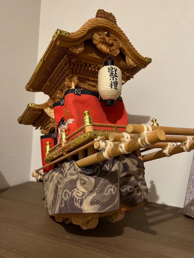 価値あり。石川型　かなりのレアミニだんじり木彫り