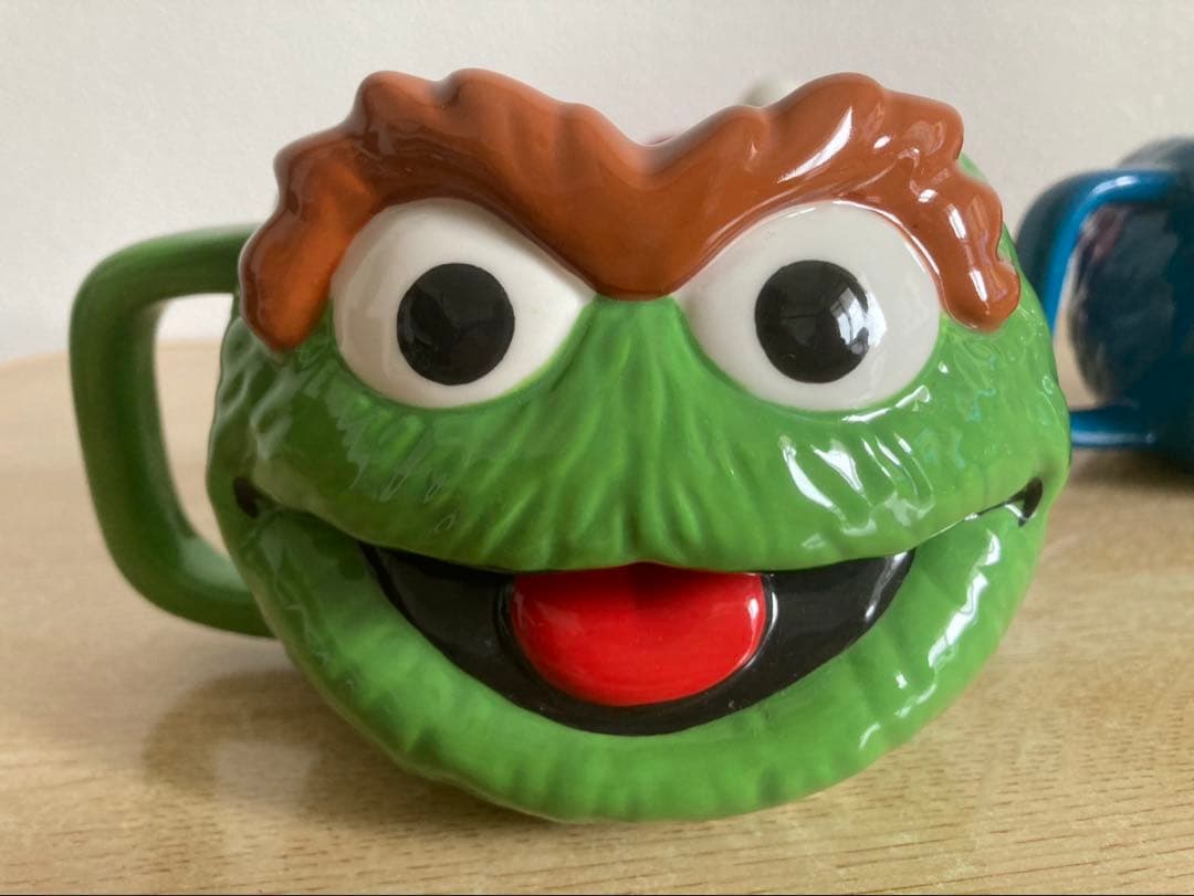 セサミストリート　クッキーモンスター　エルモ　オスカー　フェイスマグ　マグカップ