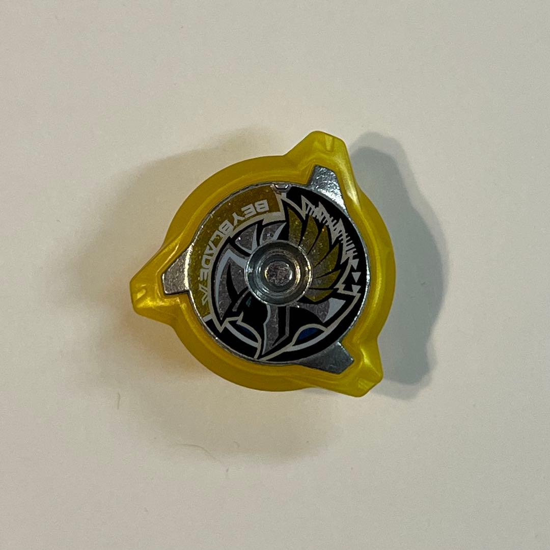 ベイブレードX ワルキューレボルトS メタルロックチップ - メルカリ