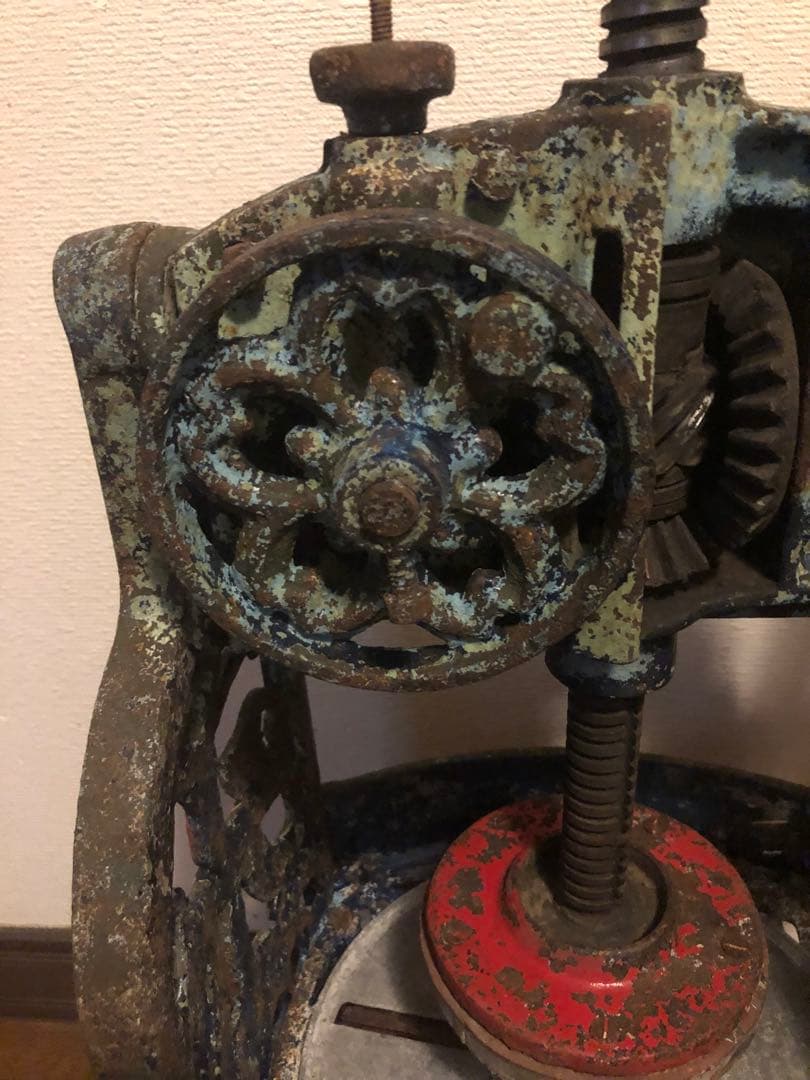 かき氷機　アンティーク　手回しかき氷機　鉄製