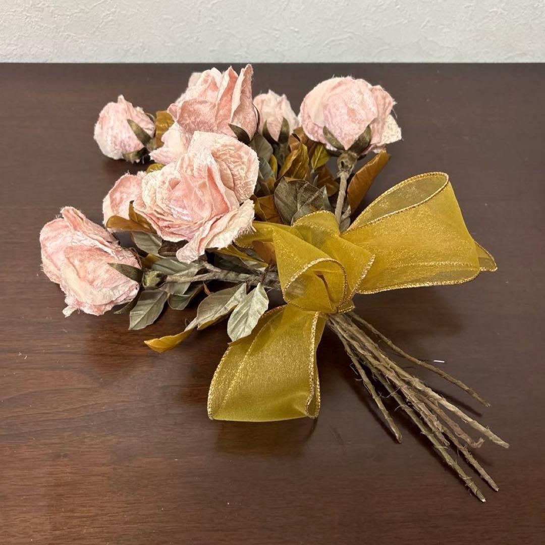ハンドメイドの薔薇のブーケ アートフラワー
