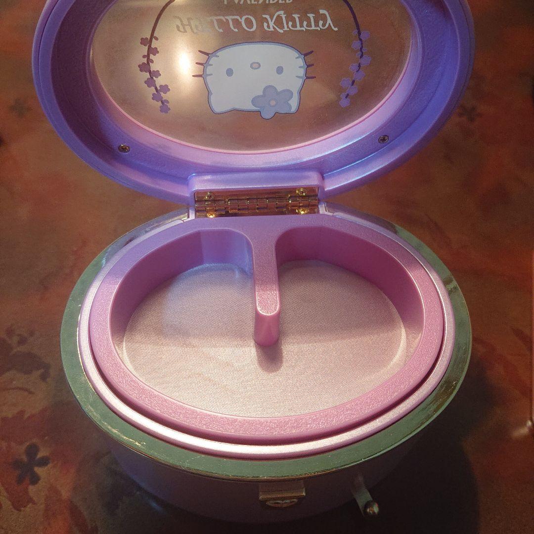 1233 ハローキティオルゴール ラベンダー