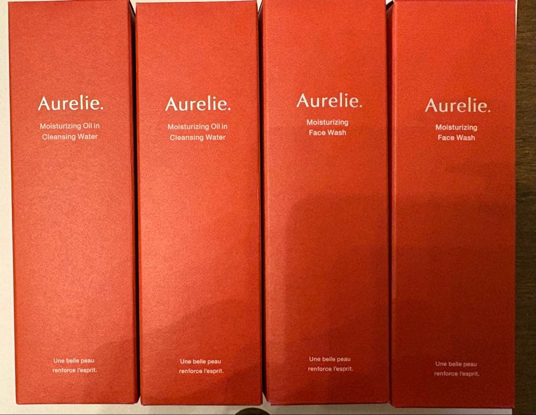 Aurelie. オレリー フェイスウォッシュ&クレンジングウォーター4本セット