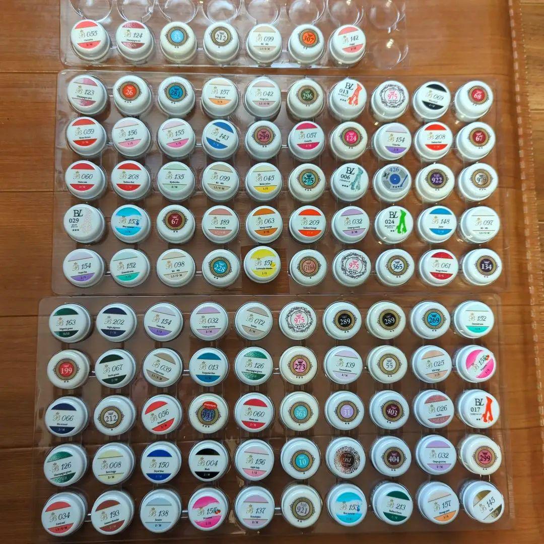 未開封カラージェル 59個+中古カラージェル107個 合計166個セット