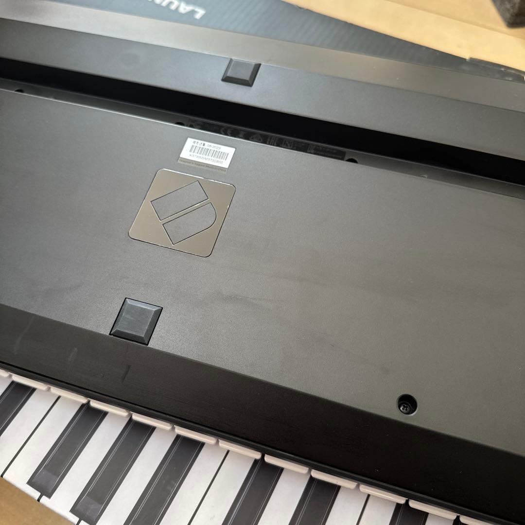 Novation Launchkey 37 mk3 MIDIキーボード