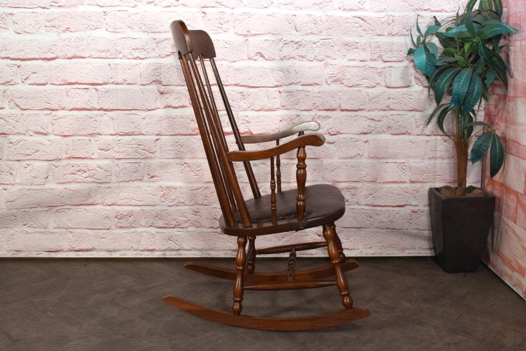 アンティーク ロッキングチェア 座面クッション付き 鋲打ち 飛騨家具