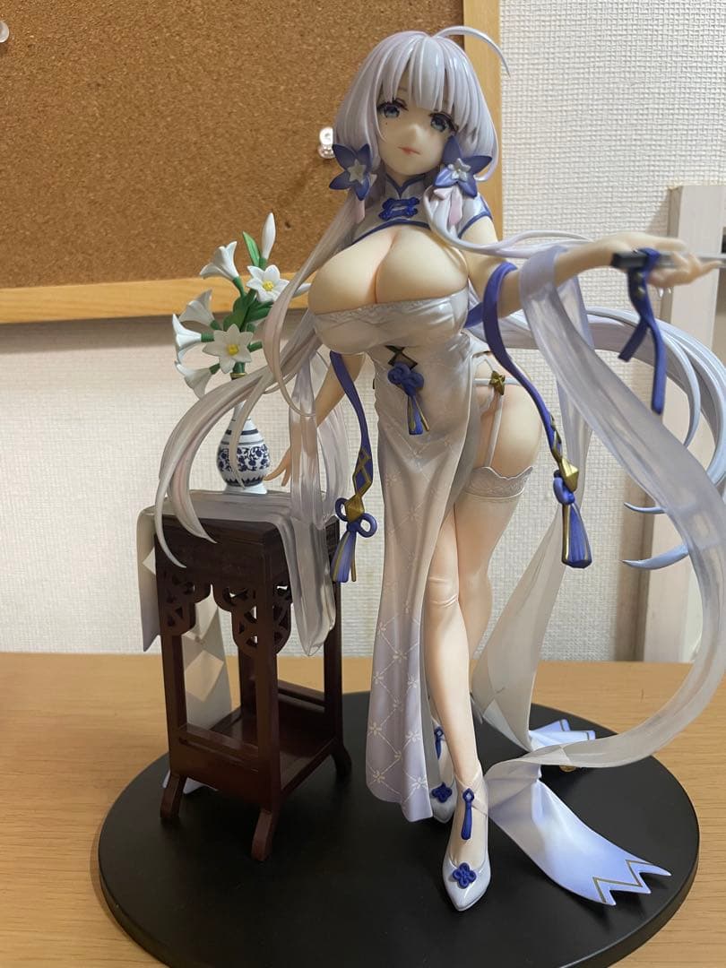 『アズールレーン』イラストリアス オトメユリの輝きVer. 1/7スケール