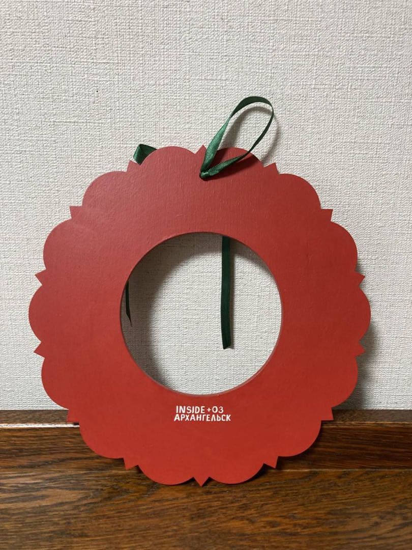 ロシア雑貨☆木製クリスマスリースB★レッド 壁掛け飾り マトリョーシカ　オリガ作