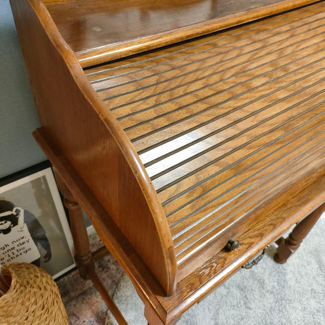 アンティーク・ロールトップデスク(蛇腹) 開閉式スライドシャッター