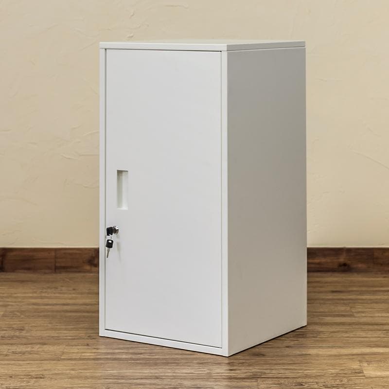 《新品・送料無料》キューブBOX　鍵付きロッカー　ハイタイプ