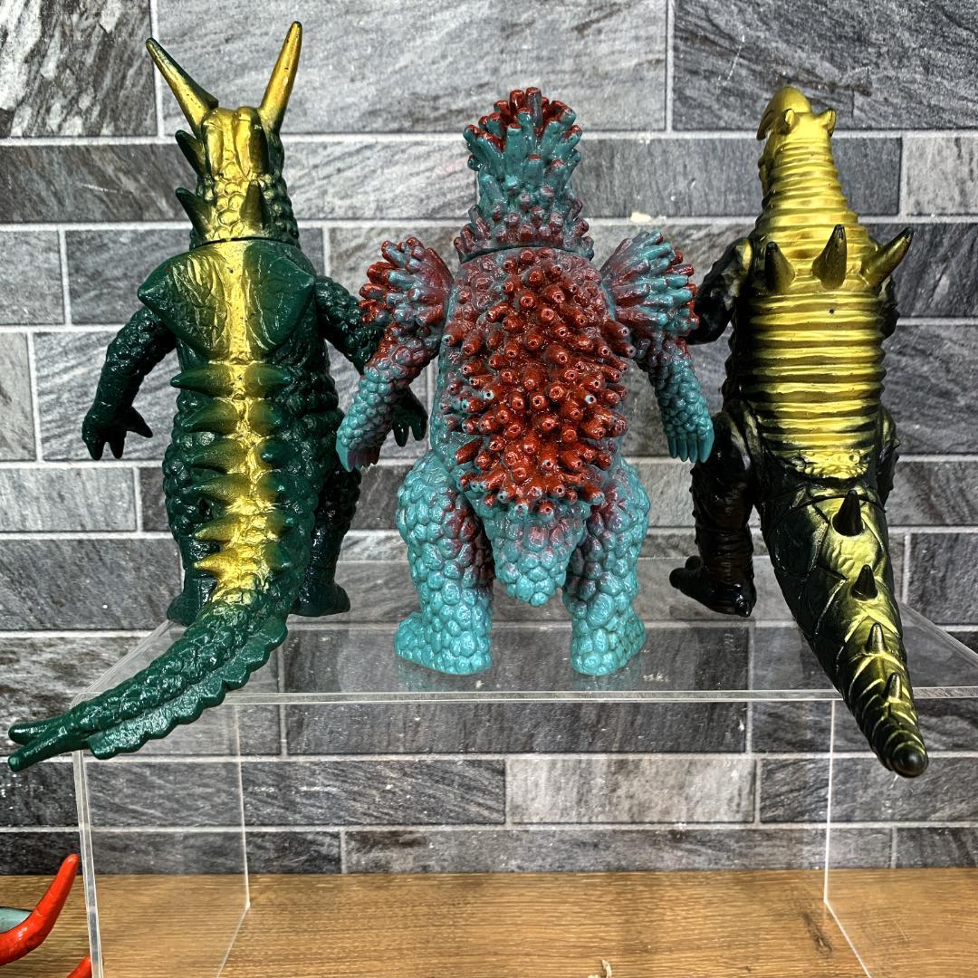 旧ウルトラ怪獣シリーズ 日本製 硬質ソフビ ウルトラマン怪獣 12体