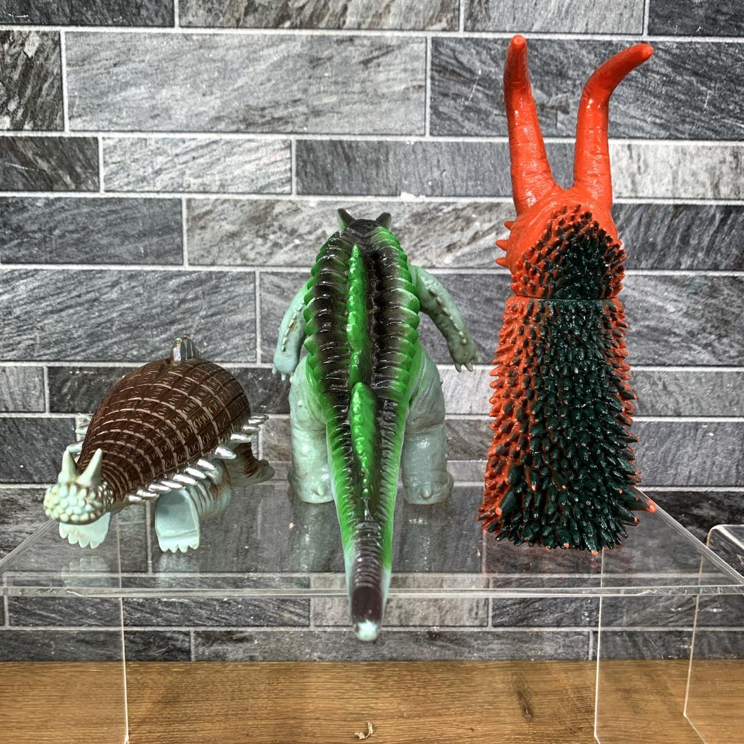 旧ウルトラ怪獣シリーズ 日本製 硬質ソフビ ウルトラマン怪獣 12体