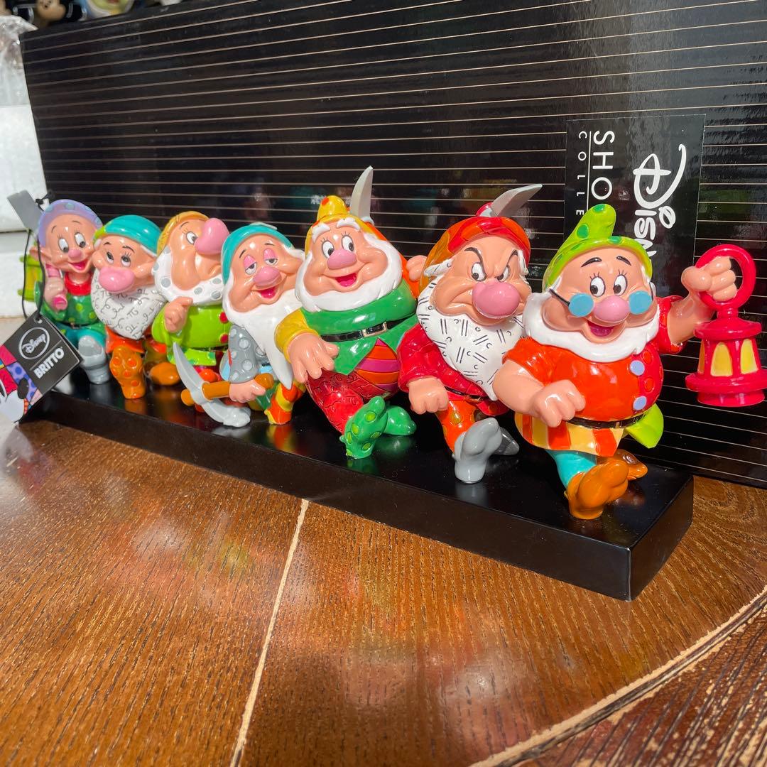 置物 Disneyshowcase DisneyBritto