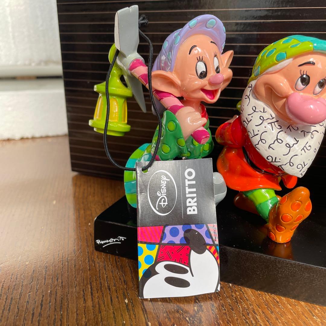 置物 Disneyshowcase DisneyBritto