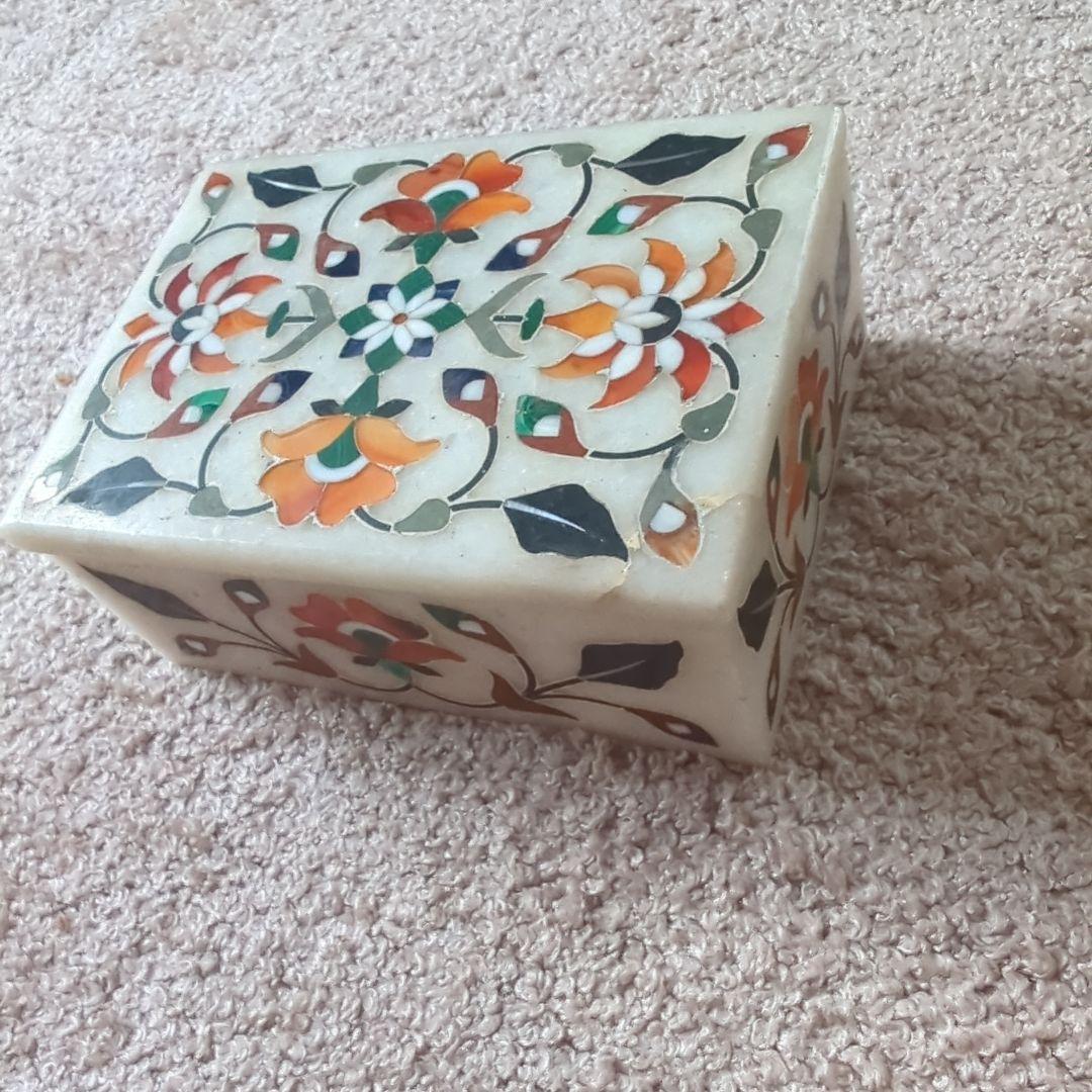 インド大理石象嵌細工 小物入れ アクセサリー入れ アンティーク - メルカリ