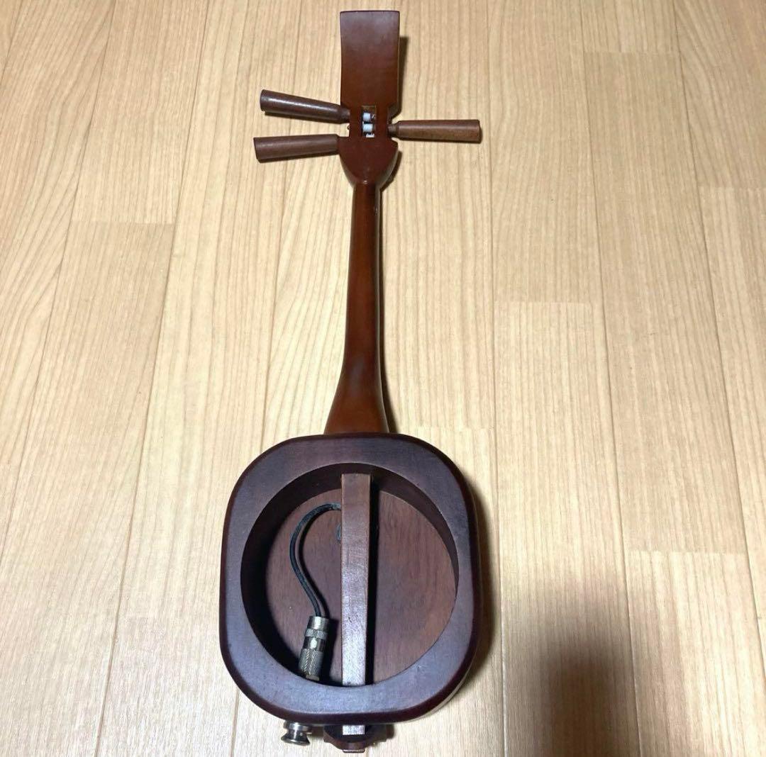 ウクレレ三線 3弦 ブラウン 箱付き