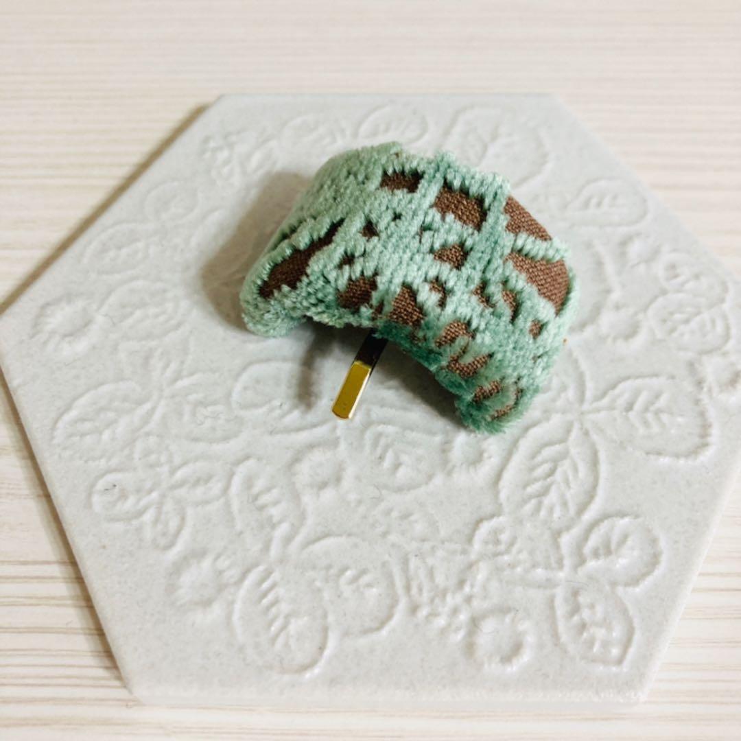 minperhonen ミナペルホネン　ポニーフック　#74