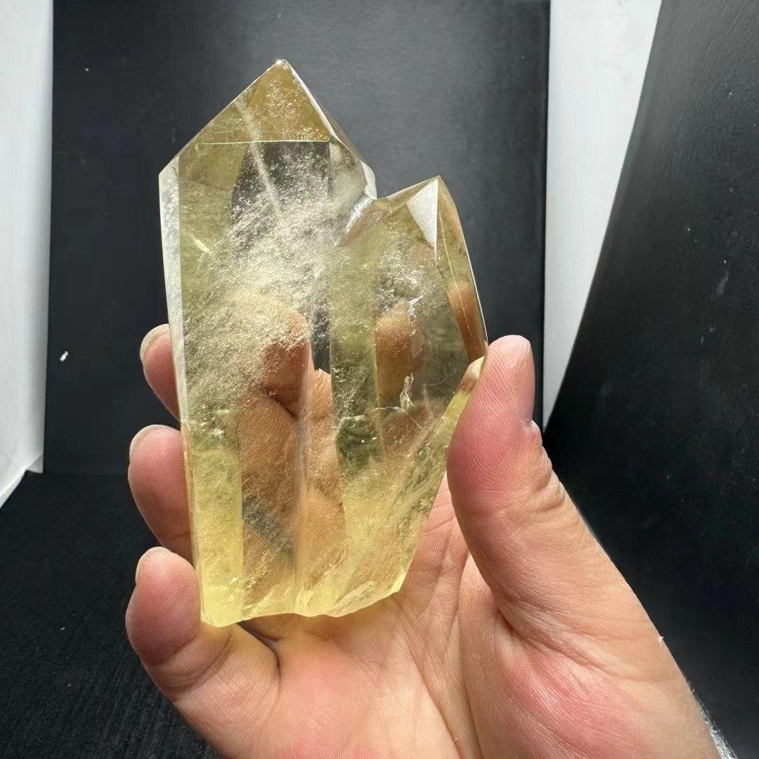 AAAAA級【金運UP】★天然シトリン六角柱B0405/YS/9910/195D