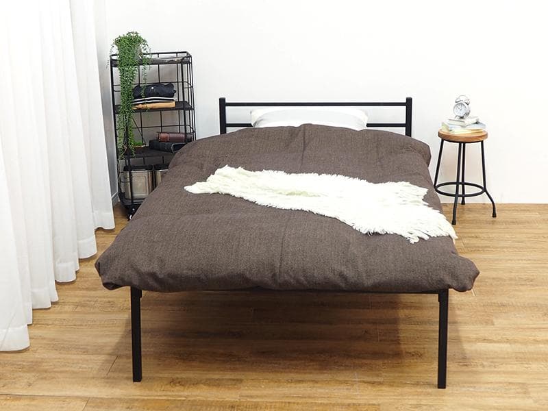 通気性良し！お買い得フロアベッド【シングル　ブラック】