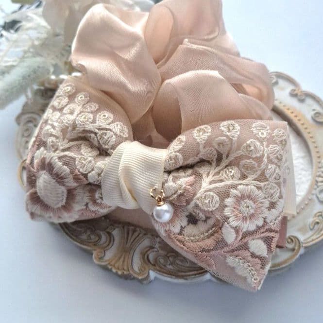 いつな⭐︎様お取引中⭐3337⭐❣️大人可愛い華やかアクセ❣️オリジナル✴インド