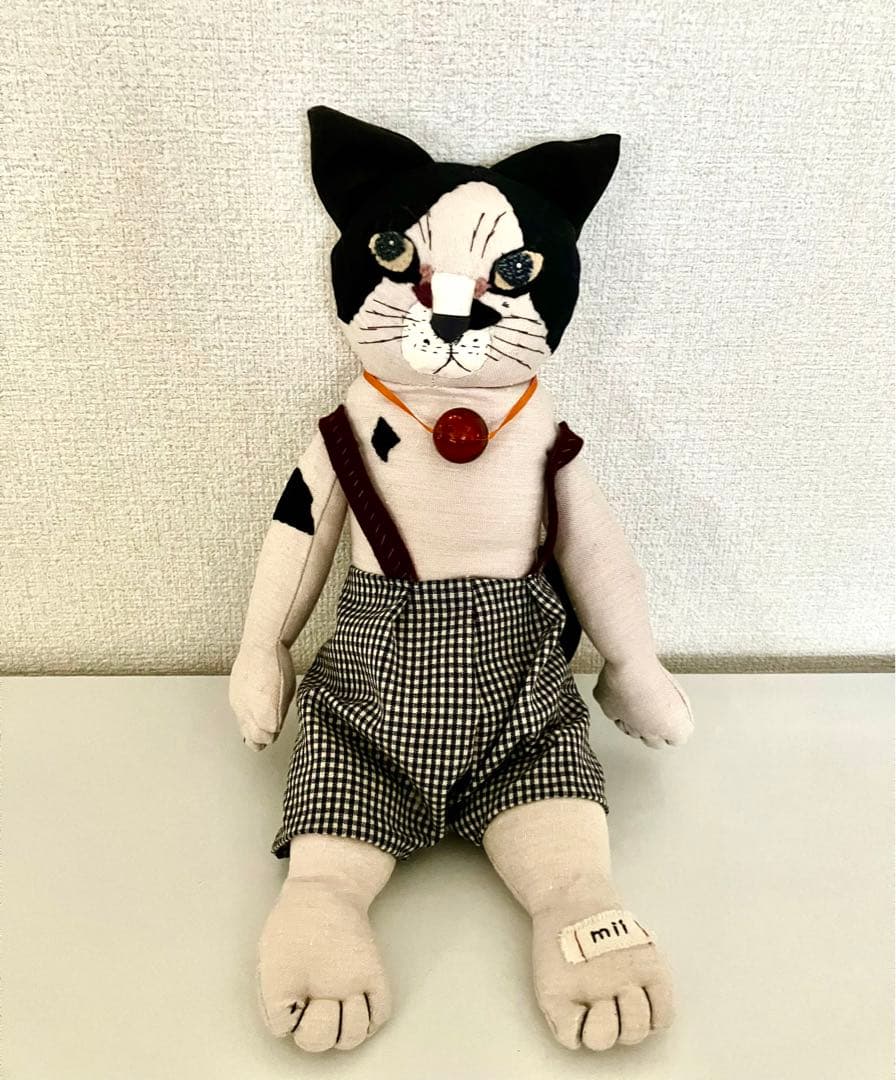江川文子様 ネコ ニャンコ ぬいぐるみ 抱き人形 ハンドメイド 美品
