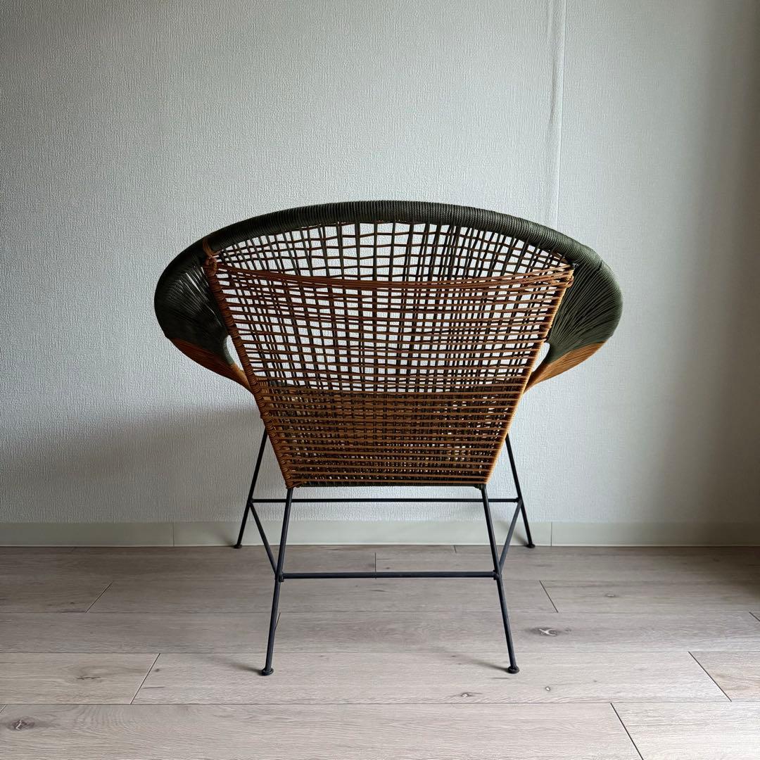 北欧 ヴィンテージ ラタンとスチールの円形チェア