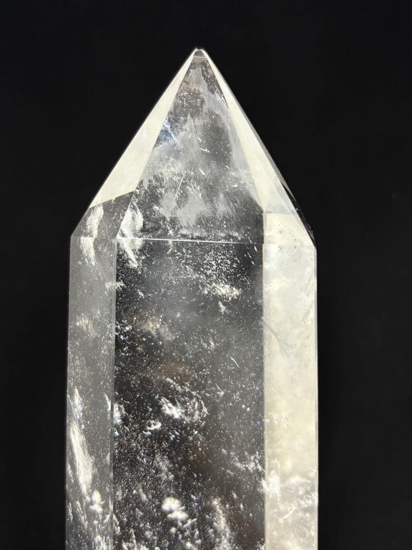 最大級！美しい天然水晶六角柱　訳あり激安　重さ約2558g 高さ約332mm