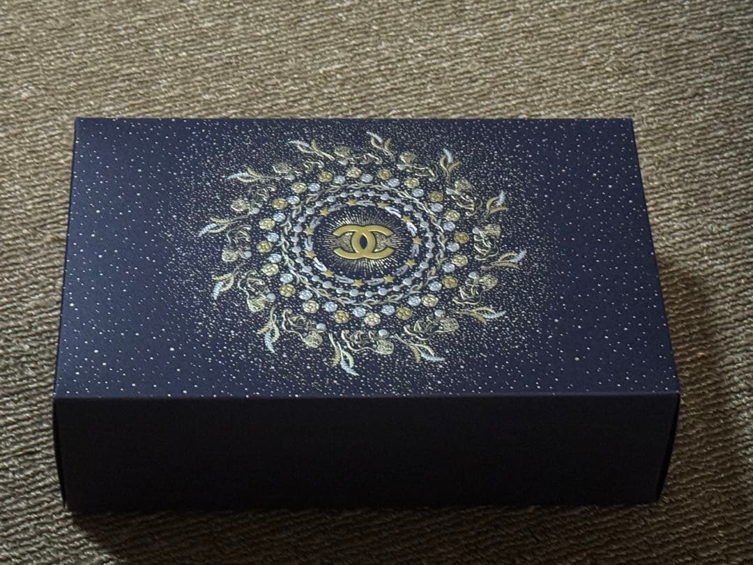 chanel クリスマスコフレ 2025 リップアンドネイルケアセット新品未