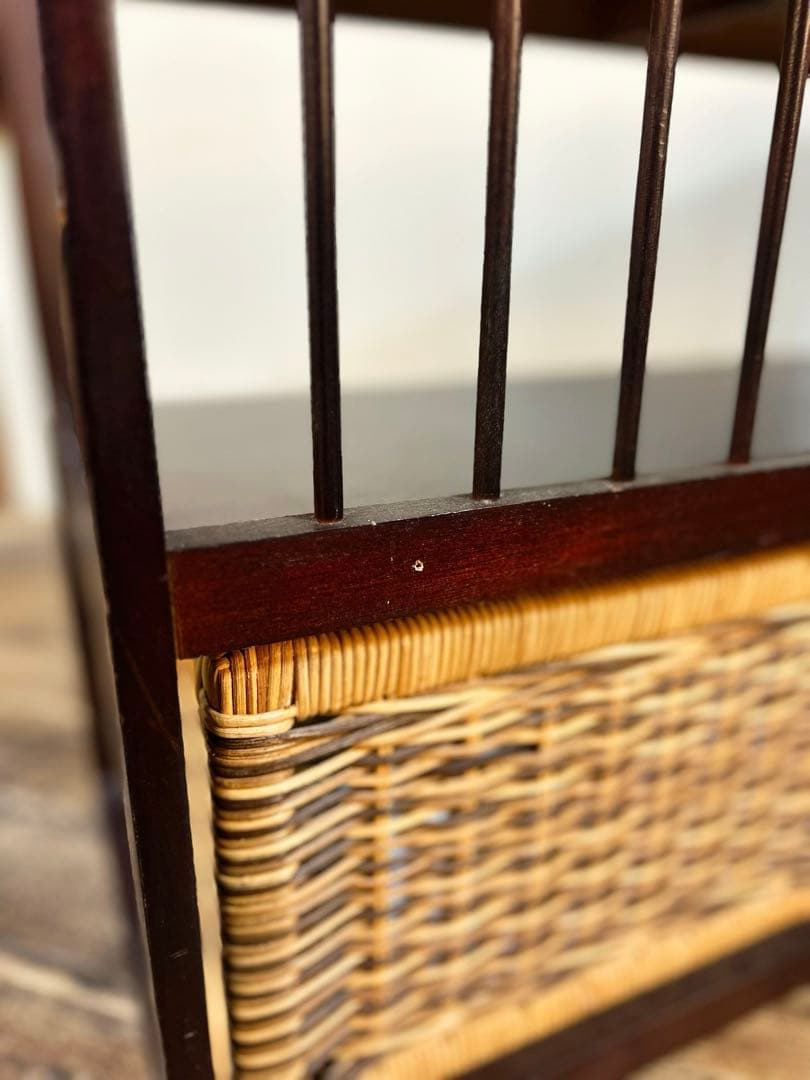 木製収納棚 籐バスケット2点付き ローボード 古家具 - メルカリ