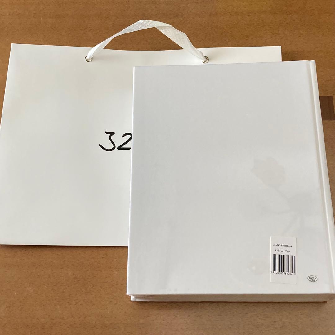 JENNIE J2NNI5 ジェニ 写真集 フォトブック しおり付き