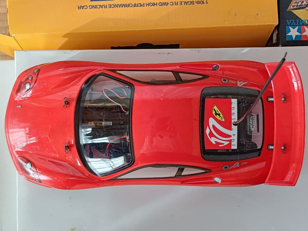 タミヤRC TA04-Sシャーシ　フタバ2chプロポ・ボディ・HPIモーター付き