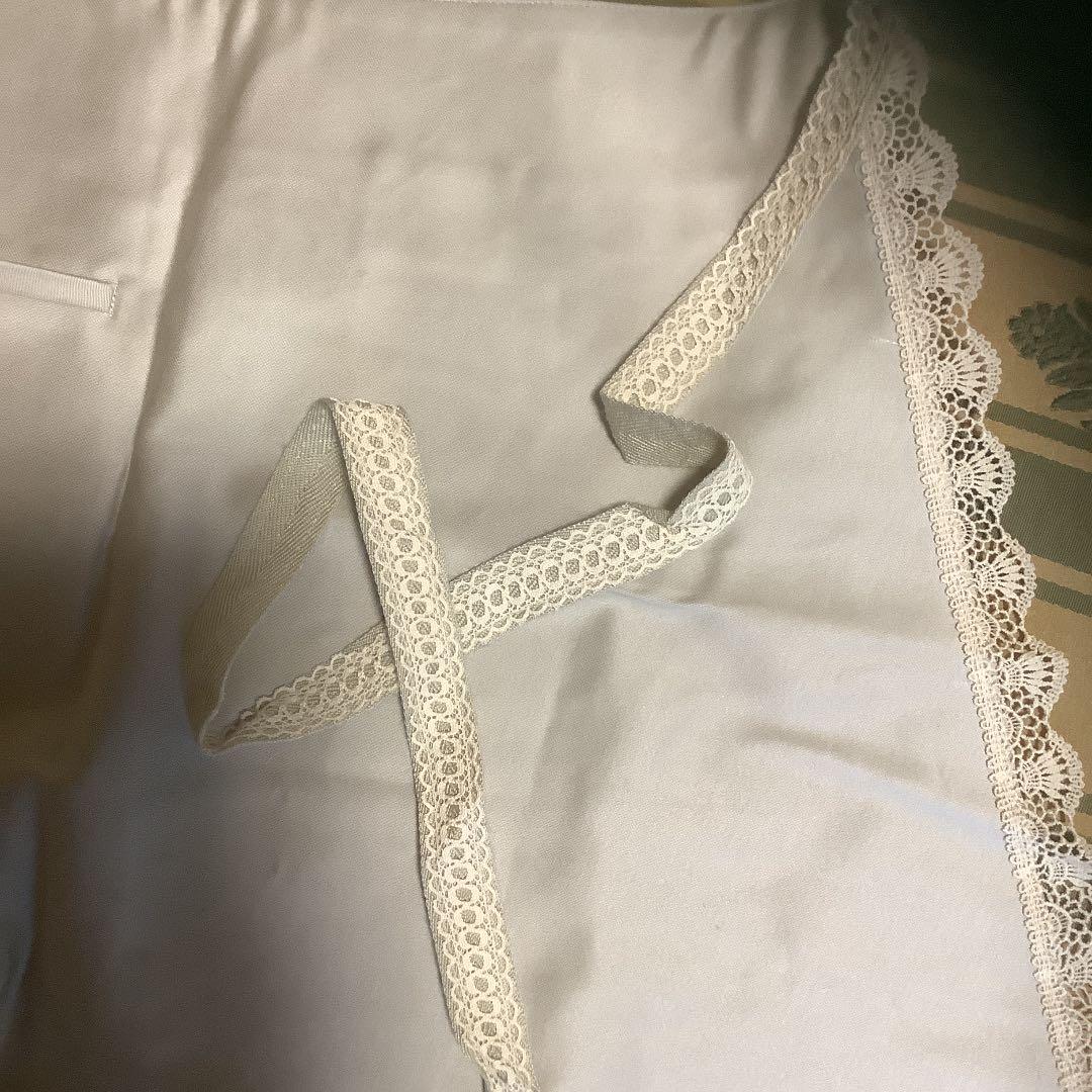 未使用さえら　ヒスクローネ　カフェエプロン　カットモチーフ&レース　アキアカネ