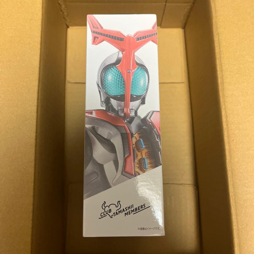 S.H.Figuarts 真骨彫　仮面ライダーカブト　ハイパーフォーム　10th