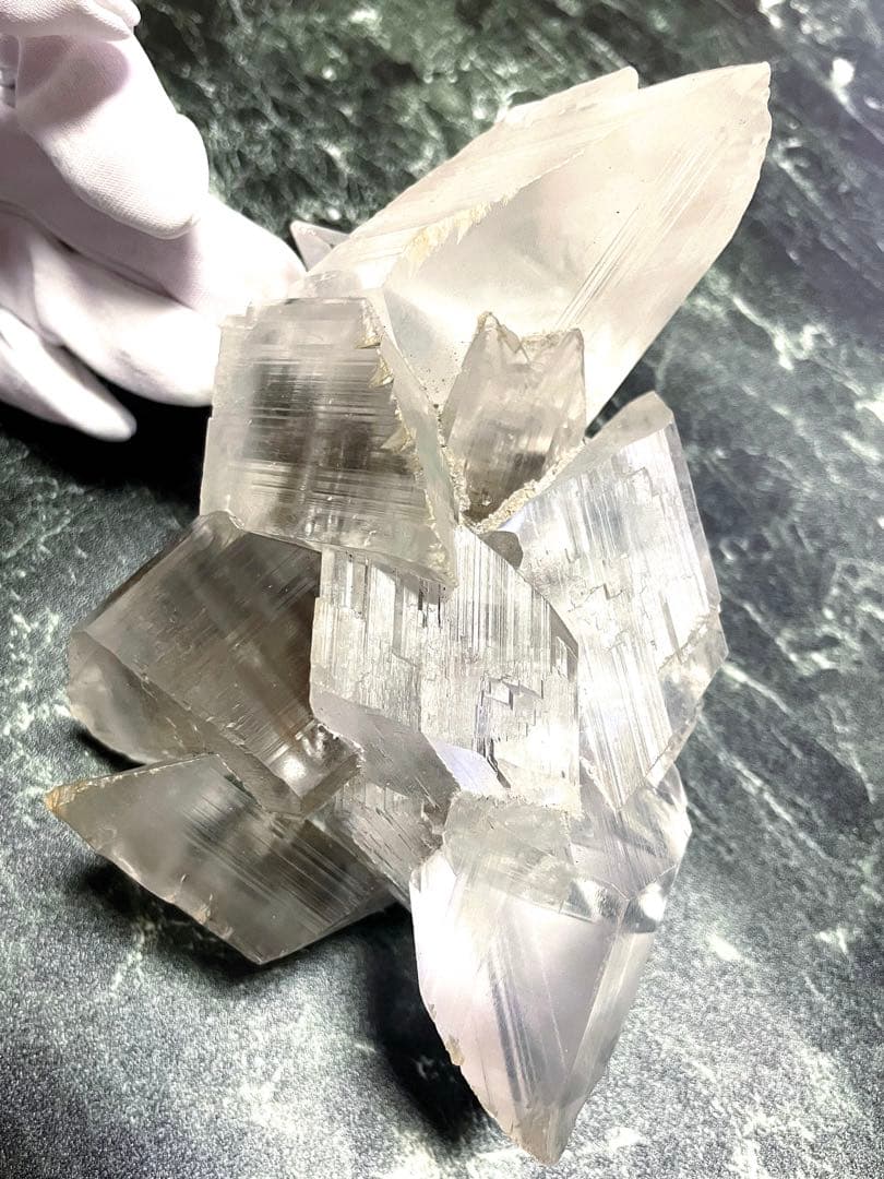 【入手困難】ナイカ産セレナイト、ナイカセレナイト705g