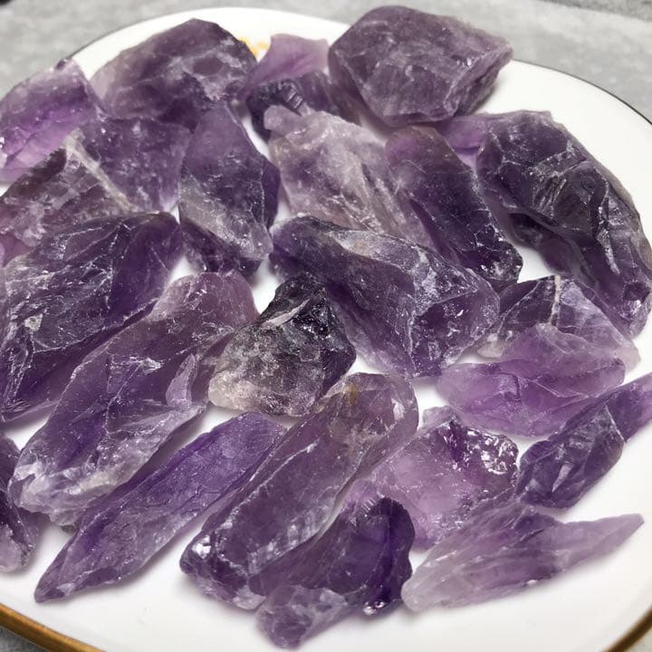 300★特別ご提供★矢尻のような結晶【ブラジル産『紫水晶』ラフ原石詰め合わせ】❤️