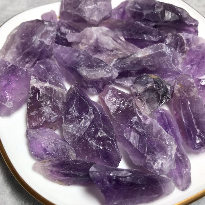 300★特別ご提供★矢尻のような結晶【ブラジル産『紫水晶』ラフ原石詰め合わせ】❤️